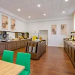 Hotel Ibis Styles 3*