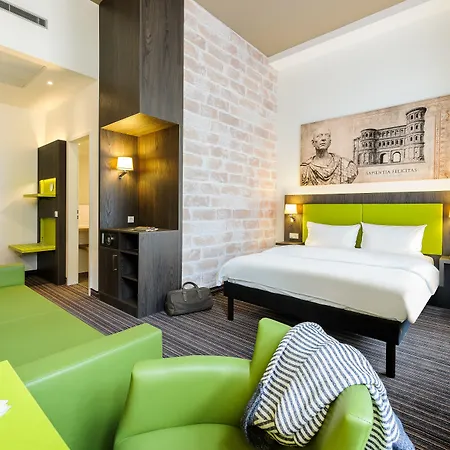 Ibis Styles 3*