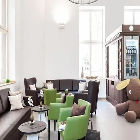 מלון Ibis Styles 3*